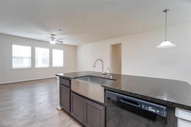 Building Photo - 14215 Campo Vista Dr