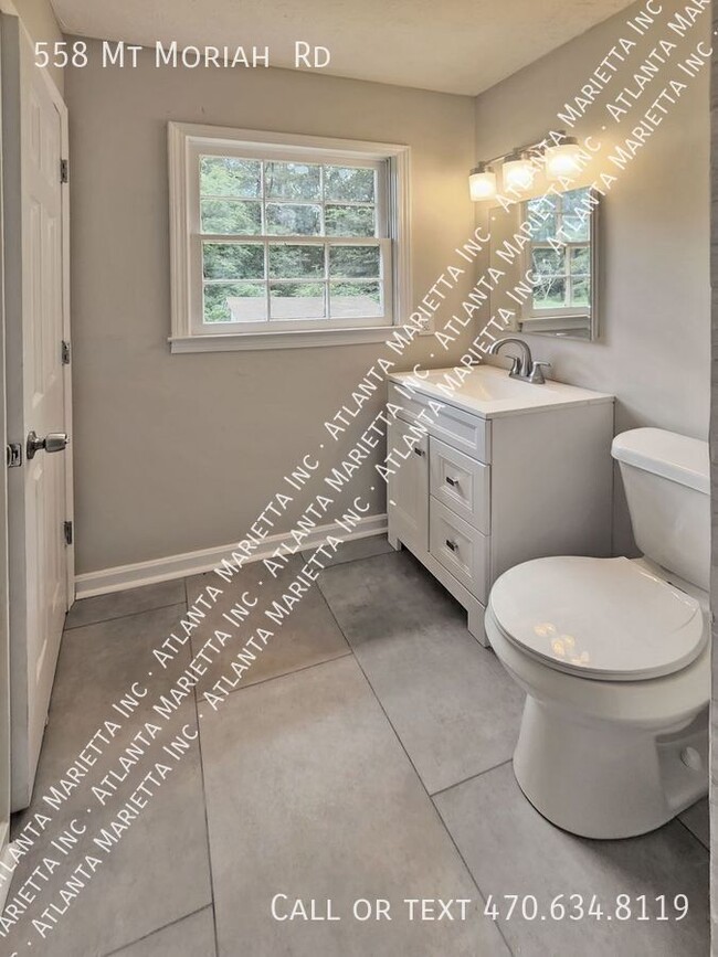 Building Photo - 558 Mt Moriah Rd