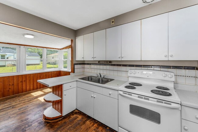 Building Photo - 10542 Anson Dr