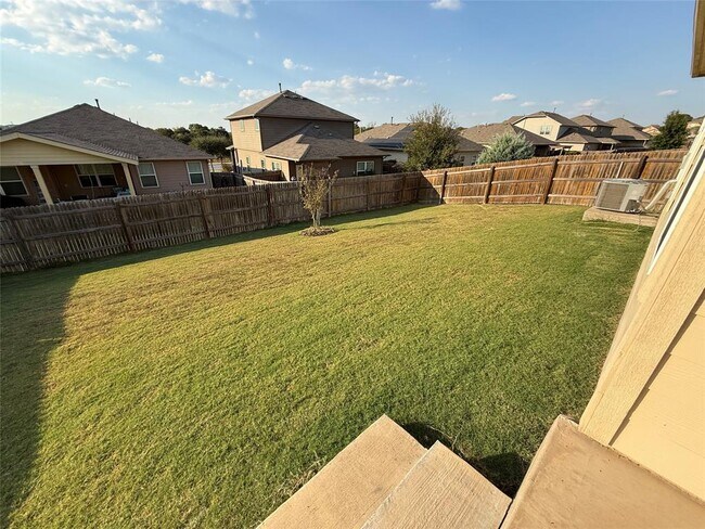 Building Photo - 6624 San Isidro Dr