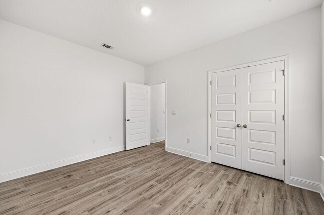 Building Photo - 185 Sea Eagle Ln