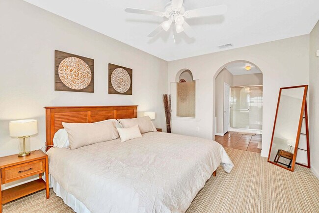 Building Photo - 14200 Avalon Rd