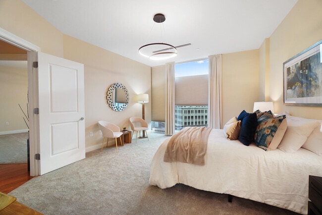 Building Photo - 1 Roebling Wy