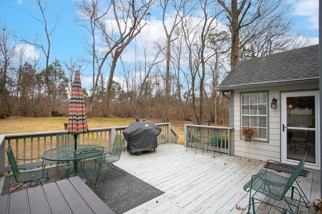 Building Photo - 1508 Clover Ct
