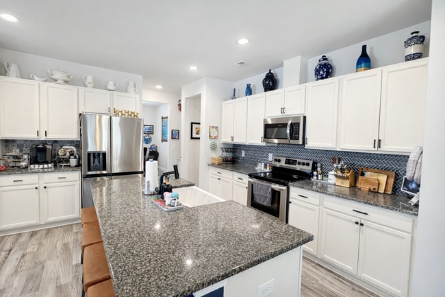 Building Photo - 1151 Carteret Mnr Dr