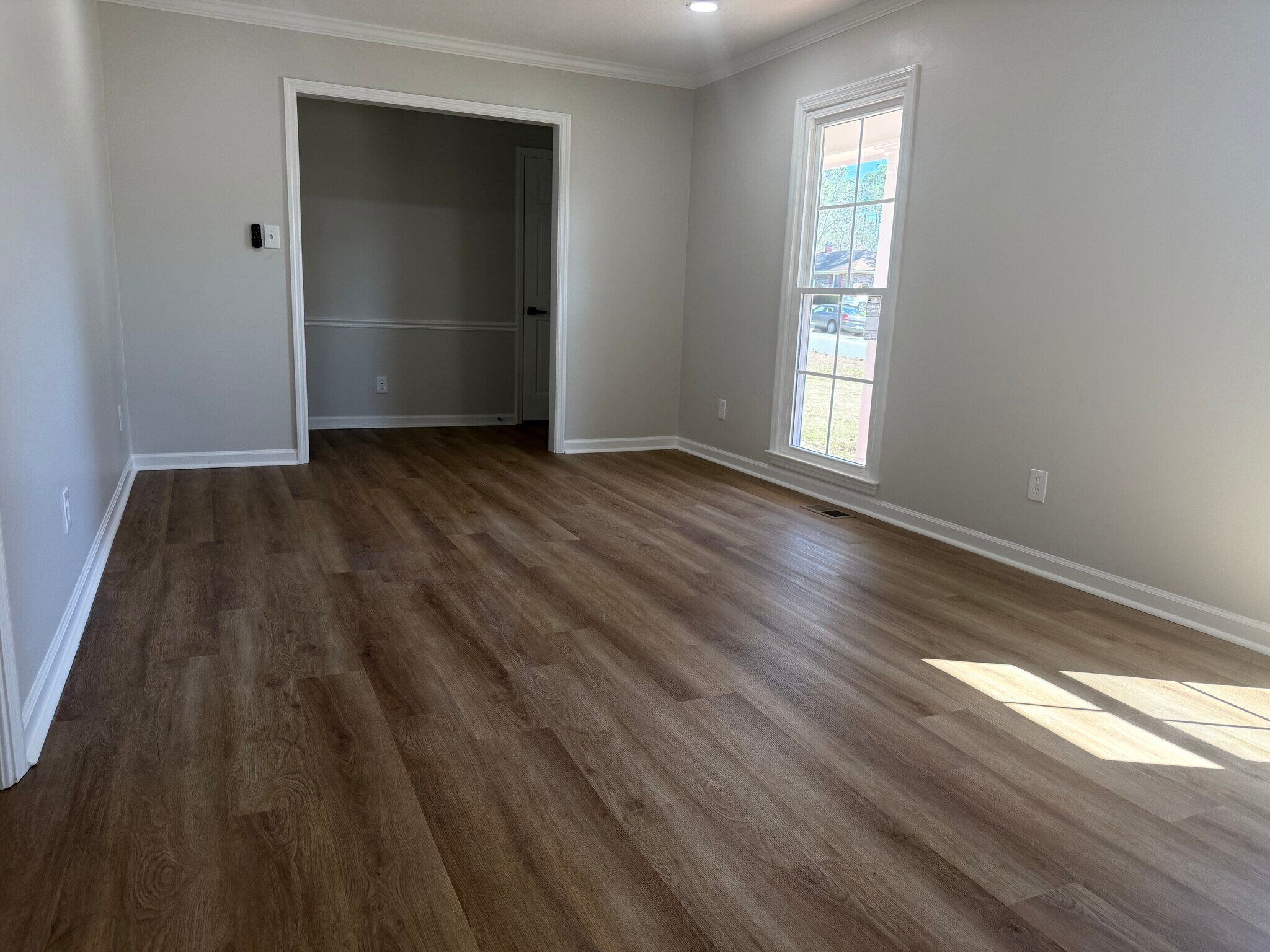 Building Photo - 2819 Reeves Ln