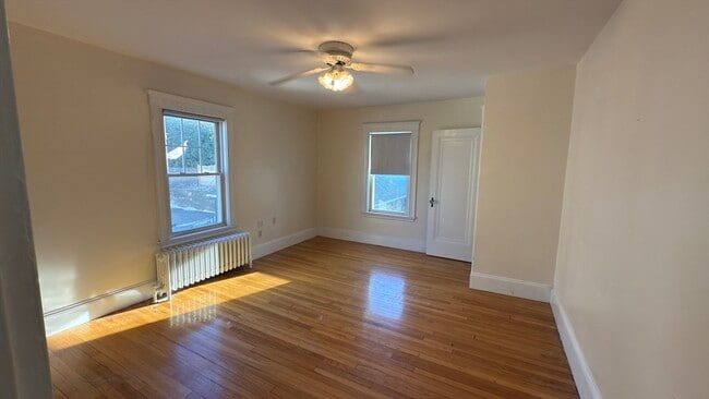 Building Photo - 56 Union St