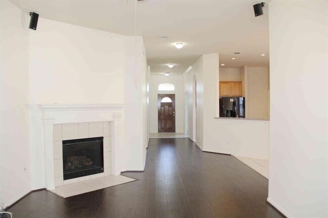 Building Photo - 7310 Northfork Dr