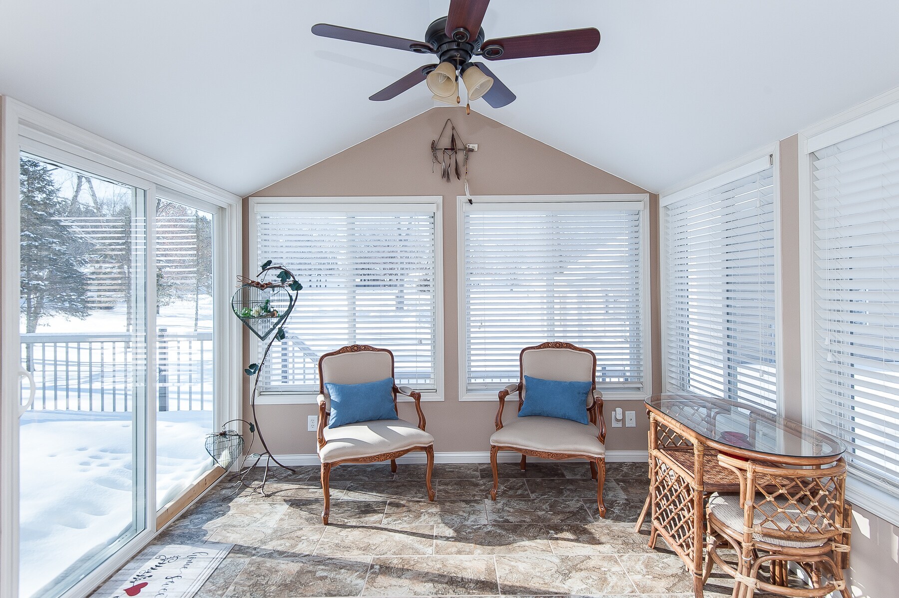 Sunporch - 67951 County Road 76