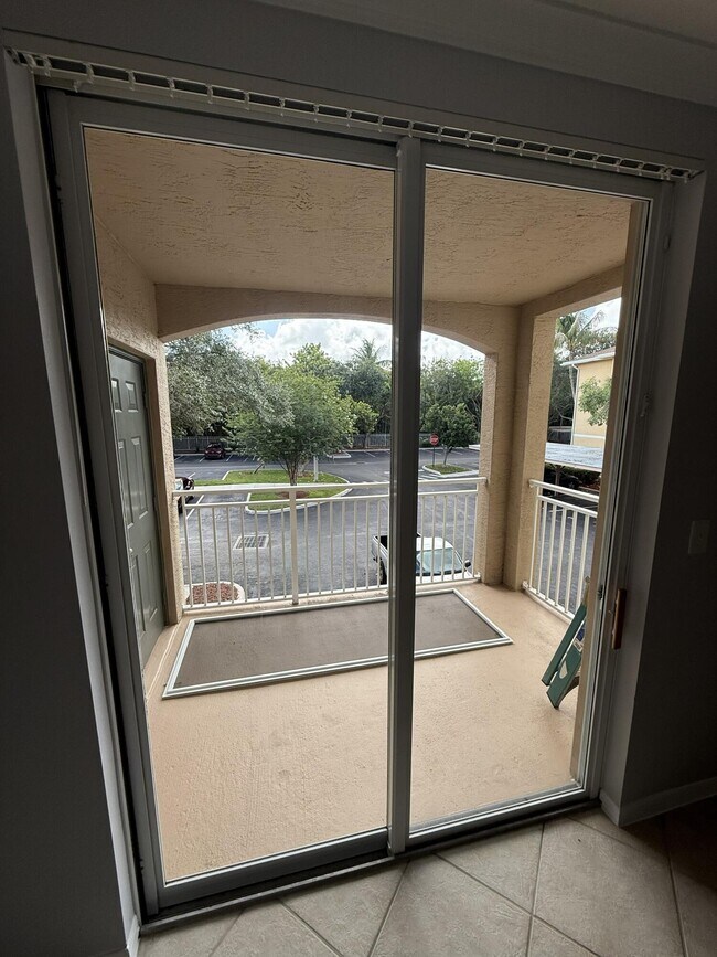 Building Photo - 6386 Emerald Dunes Dr