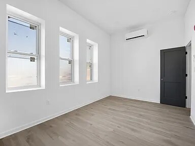 Building Photo - 1500 W Tioga St