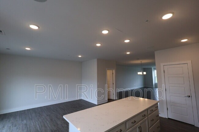 Building Photo - 4344 Bon Secours Pkwy