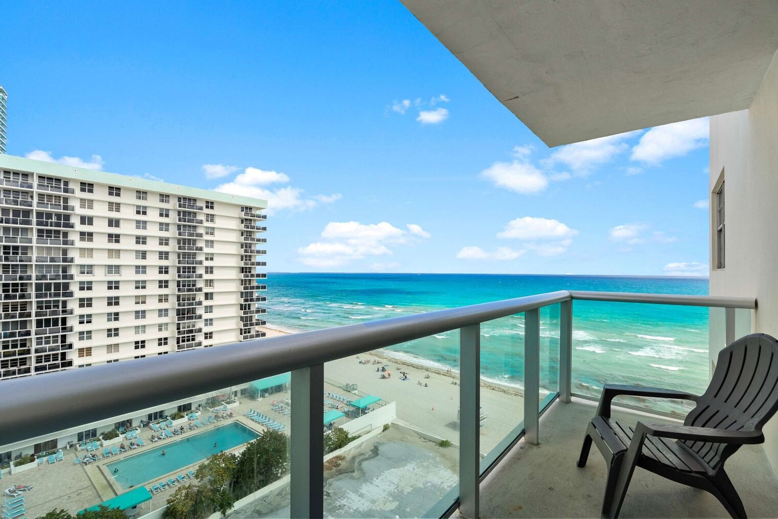 Building Photo - 3801 S Ocean Dr