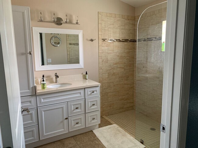 Building Photo - 3727 Egret Dunes Dr