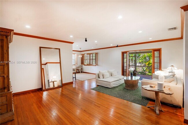 Building Photo - 1449 Baracoa Ave