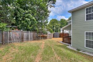 Building Photo - 2211 Pleasant Dr