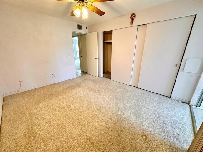 Building Photo - 2434 Australia Way E