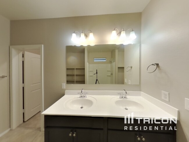 Building Photo - 28721 Gypsum Dr