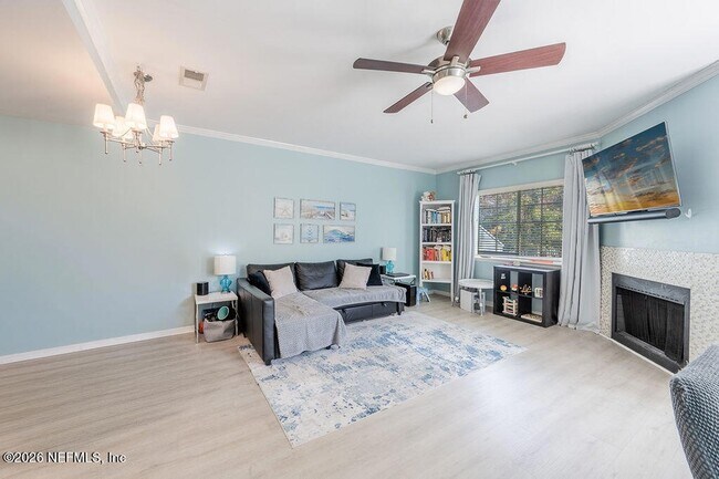 Building Photo - 127 Sand Castle Way