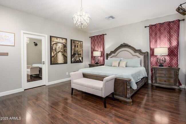 Building Photo - 6608 W Saguaro Park Ln