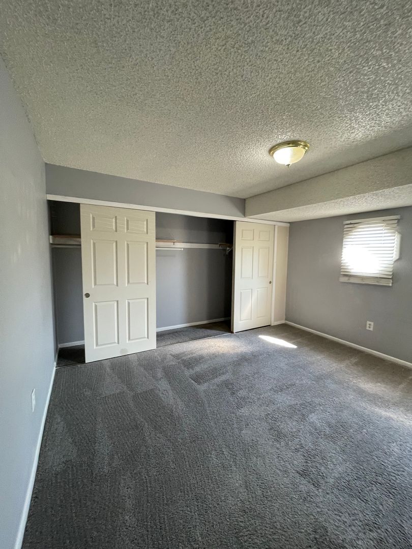 Building Photo - 12103 N Melody Dr