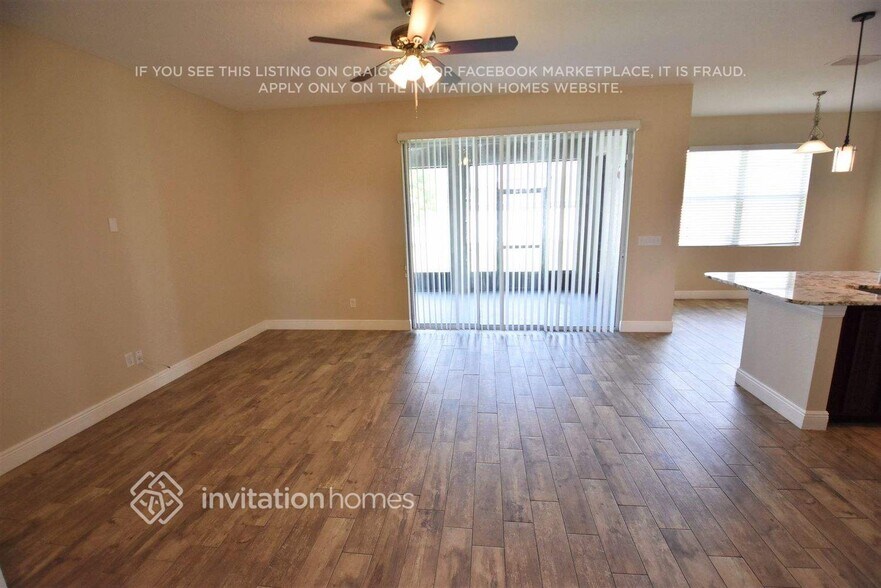 Building Photo - 612 Grassy Stone Dr