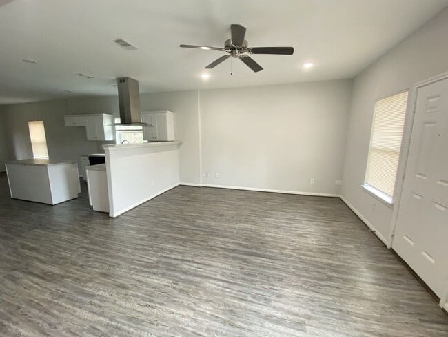 Building Photo - 4209 Mallow St