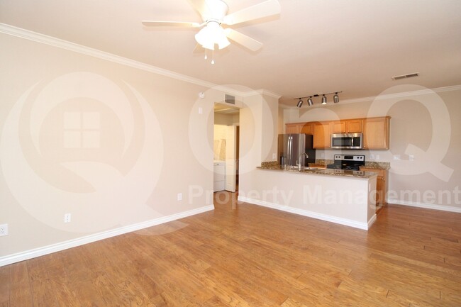 Building Photo - 7009 E Acoma Dr
