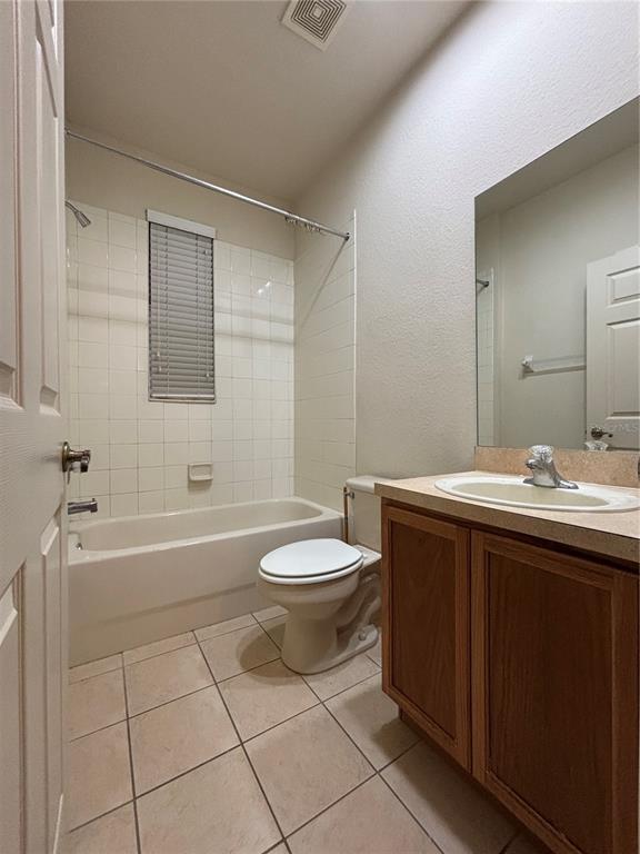 Building Photo - 3001 Laurel Run Ln