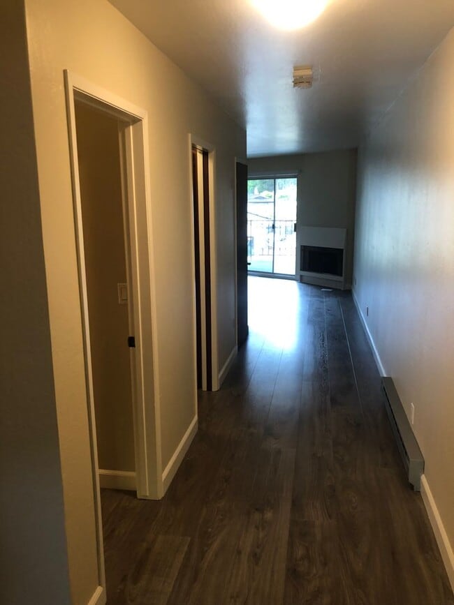 Building Photo - Capitola