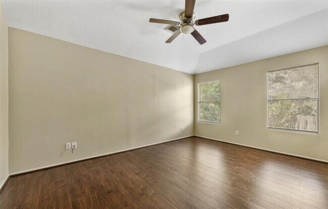 Building Photo - 2106 Tomlinson Trail Dr