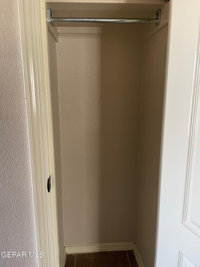 Building Photo - 3233 Muddy Point Ln