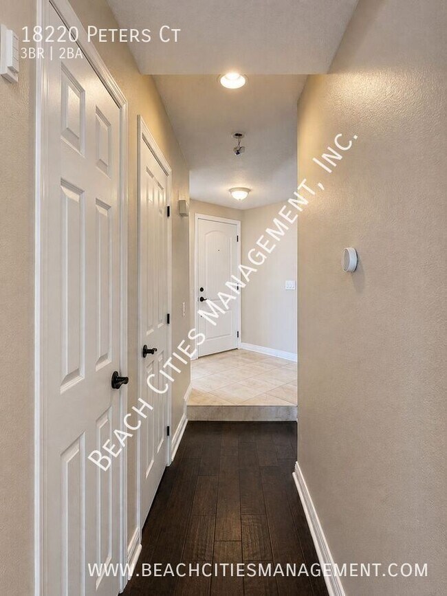 Building Photo - 18220 Peters Ct