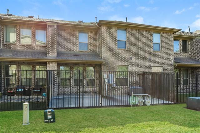 Building Photo - 1007 Brook Forest Ln