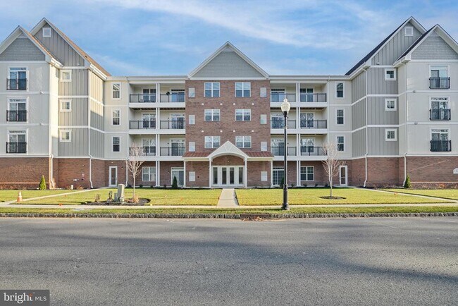 Building Photo - 700 Citation Ln