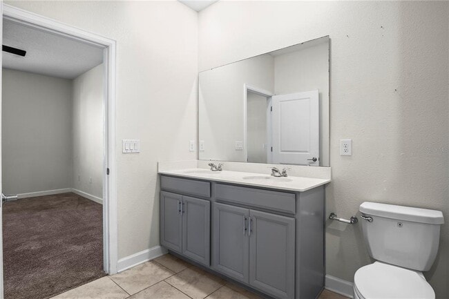 Building Photo - 1415 Oak Marsh St