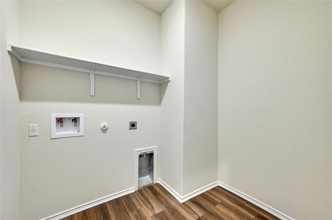 Building Photo - 132 Janice Rd