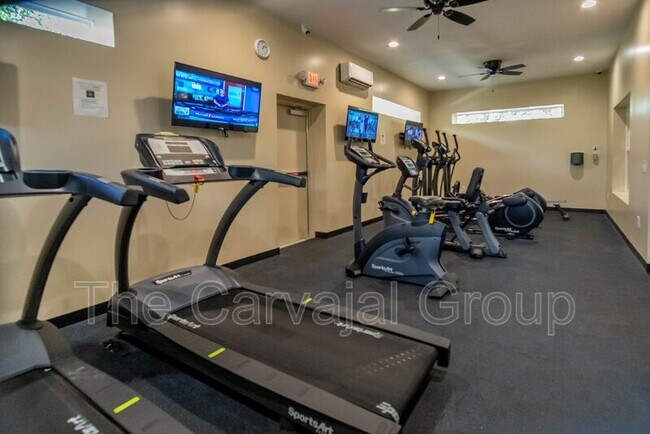 Building Photo - 1286 Shallcross Ave