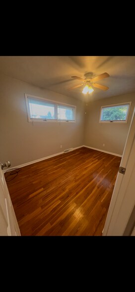 Building Photo - 38 3rd Ave