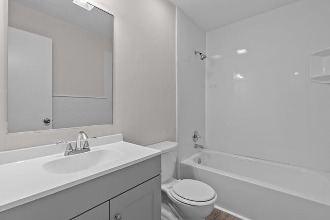 Building Photo - 5516 Amhurst Ct