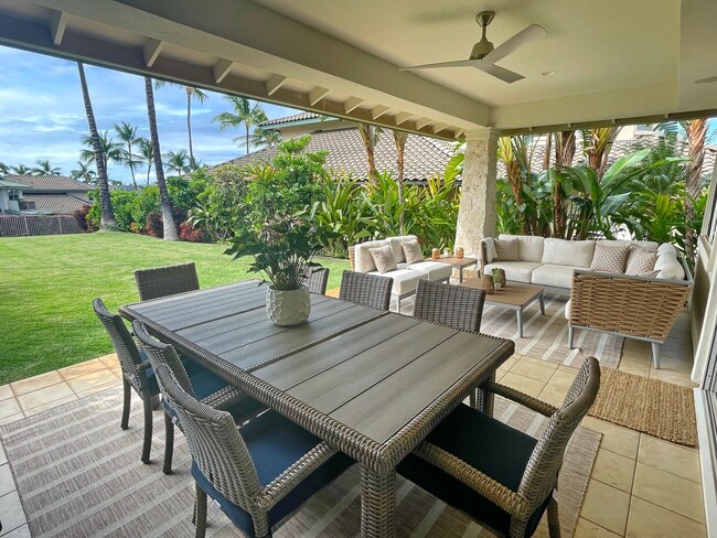 Building Photo - Kai Malu at Wailea luxury furnished townho...