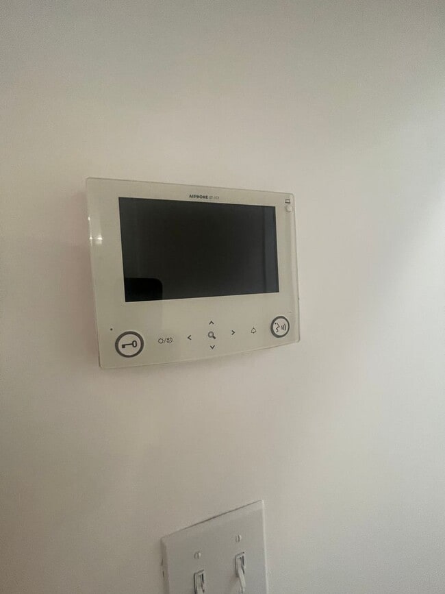 Building Photo - CHELSEA/BOSTON NO BROKER FEES!! BRAND NEW LUXURY STUDIO STEPS TO NEW "T" SILVER LINE TO BOSTON!!