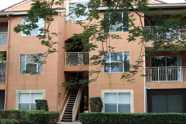 Building Photo - 1845 Palm Cove Blvd