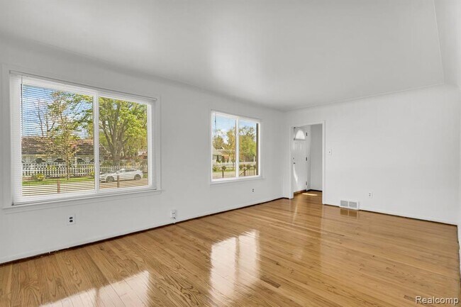 Building Photo - 18792 Old Homestead Dr