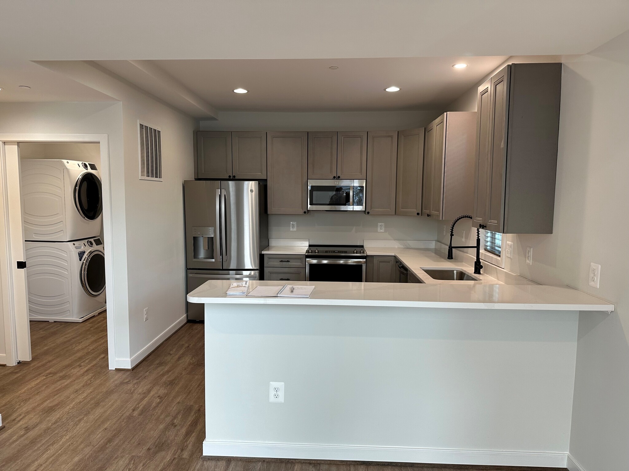 Kitchen/Utility Room - 265 4th Ave