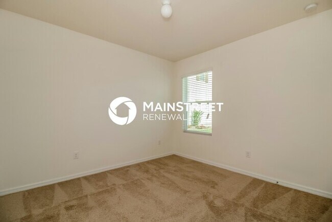 Building Photo - 3 Bedroom Pet-Friendly Home in Spring Hill...