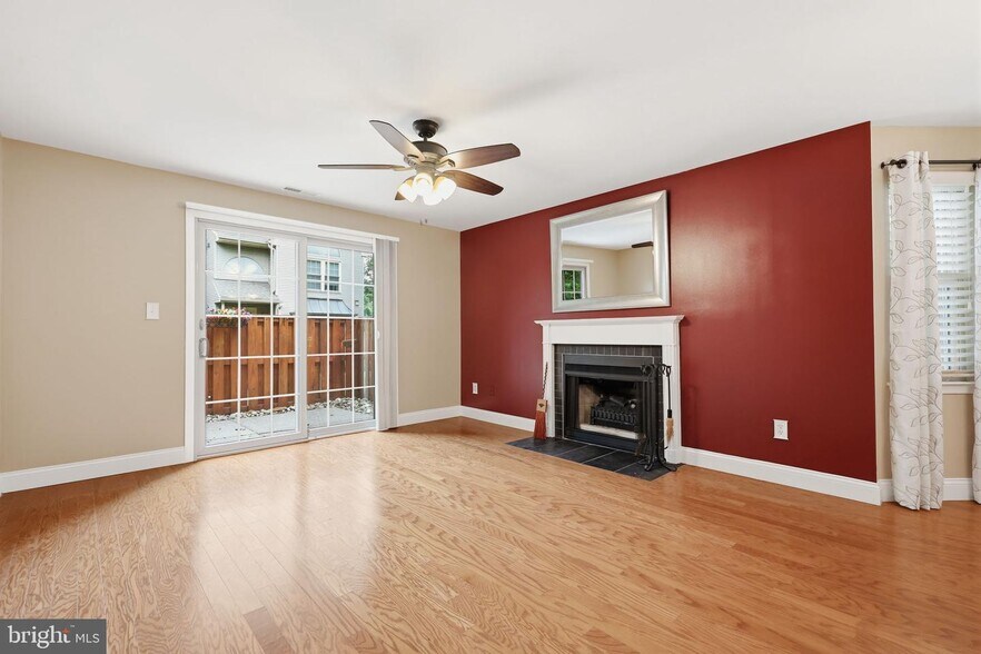 Building Photo - 3105 Danbury Ct
