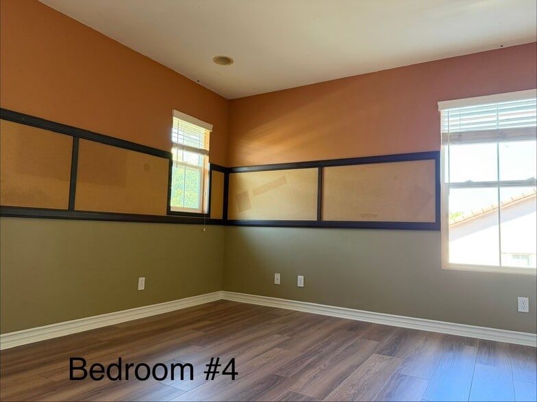 Building Photo - 16333 Fox Hollow Way