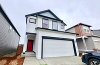 Building Photo - 4 BE/2.5 BA | Charming New Home at Bremerton