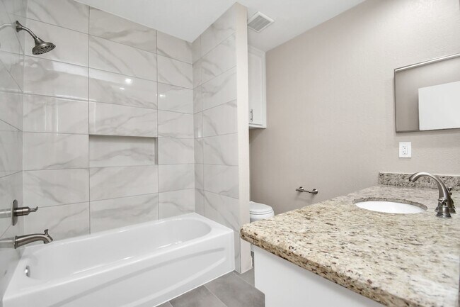 Building Photo - 2514 Trailside Ct